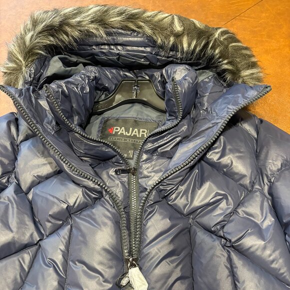 BRAND NEW WITH TAGS Pajar Womens Ares Faux Fur Trim Graphite Large Puffer Jacket - Picture 5 of 9